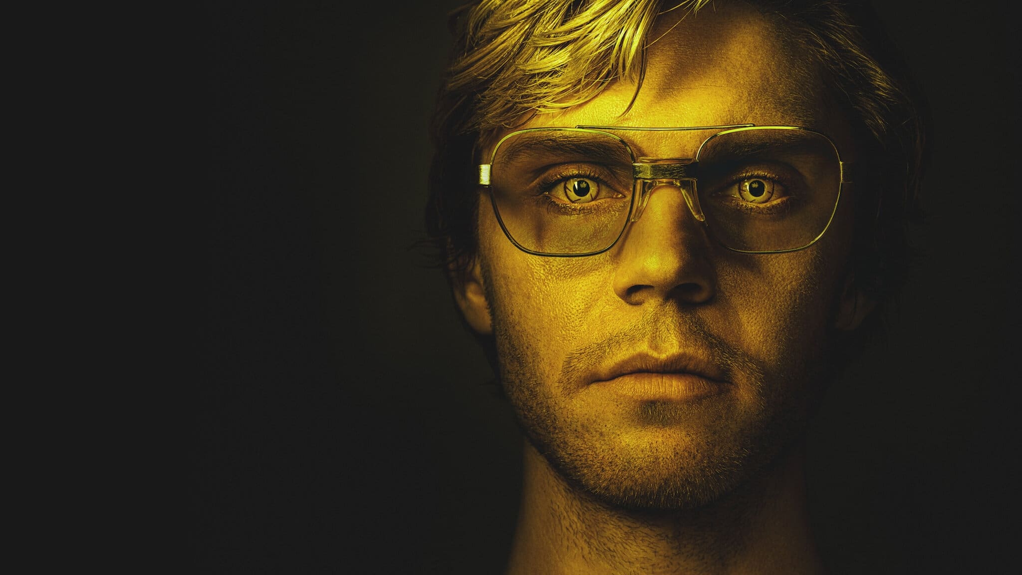 |FR| Dahmer Monstre L histoire de Jeffrey Dahmer 2022 HD 0